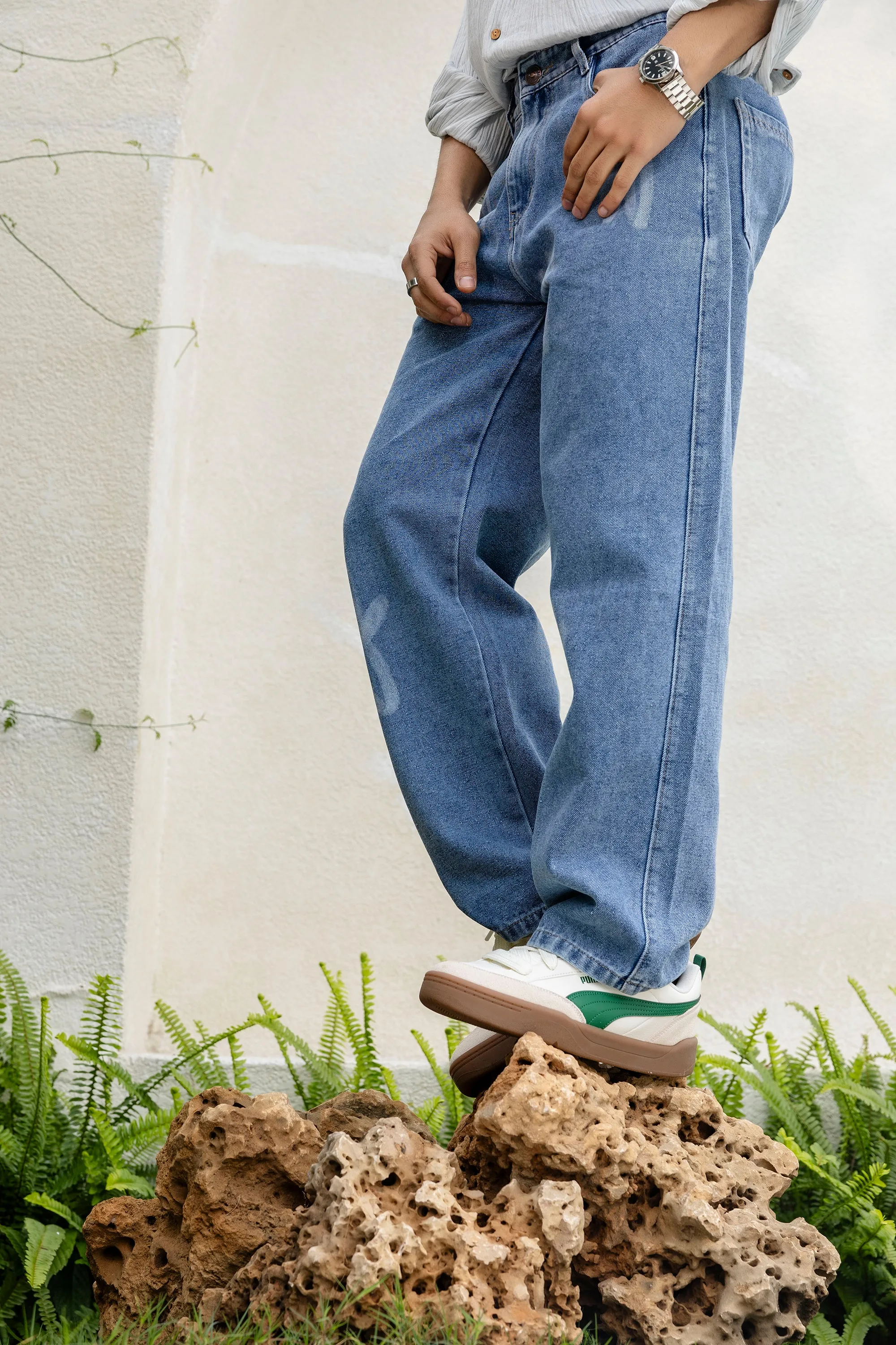 Baggy Fit Blue Laser Painted Jeans