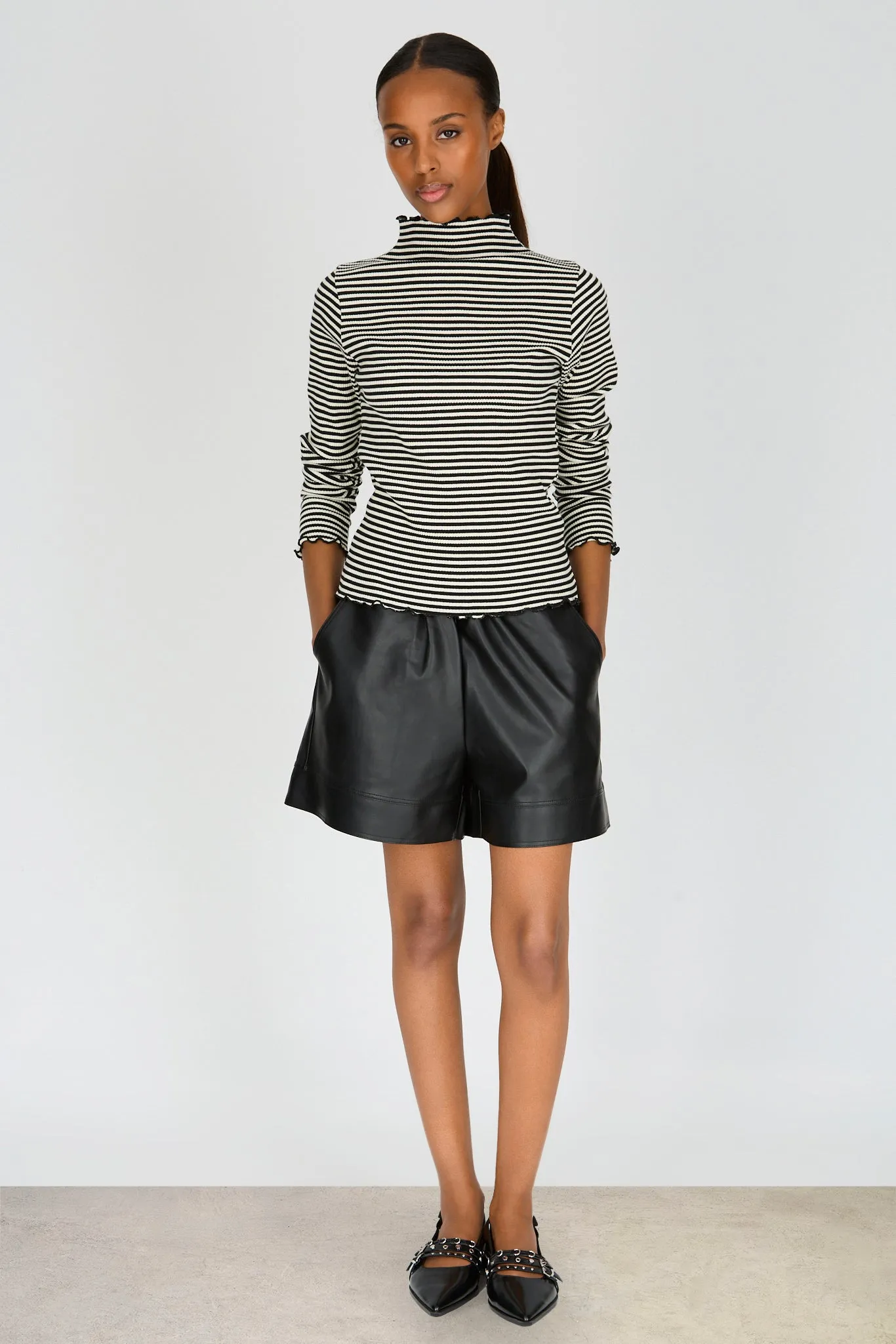 Black and white horizontal stripe ruffle trim turtleneck
