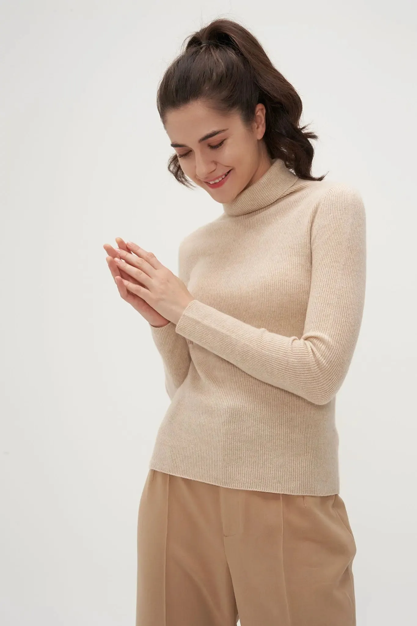 Slim Cashmere Turtleneck Sweater