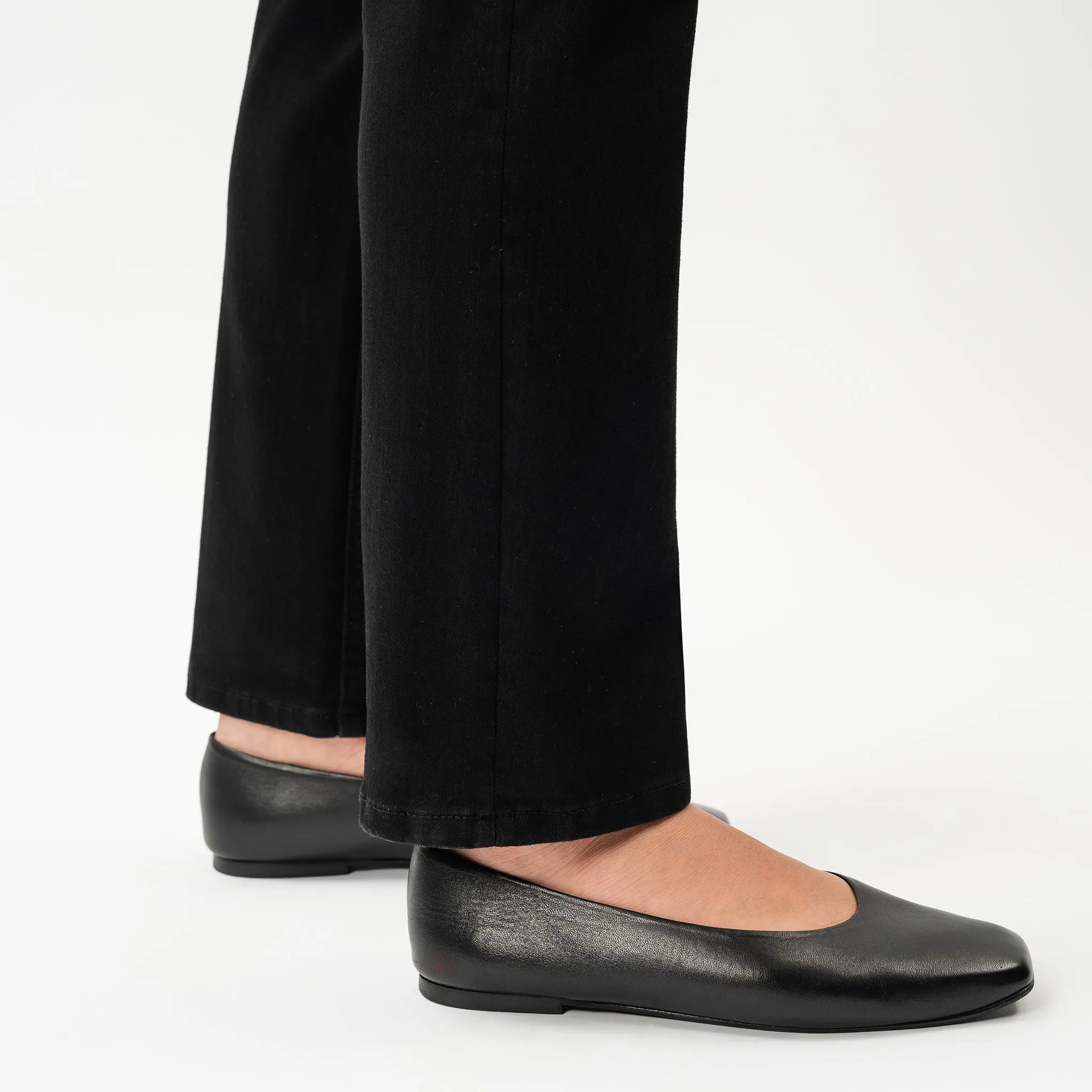 Straight ComfortDenim™ Jeans